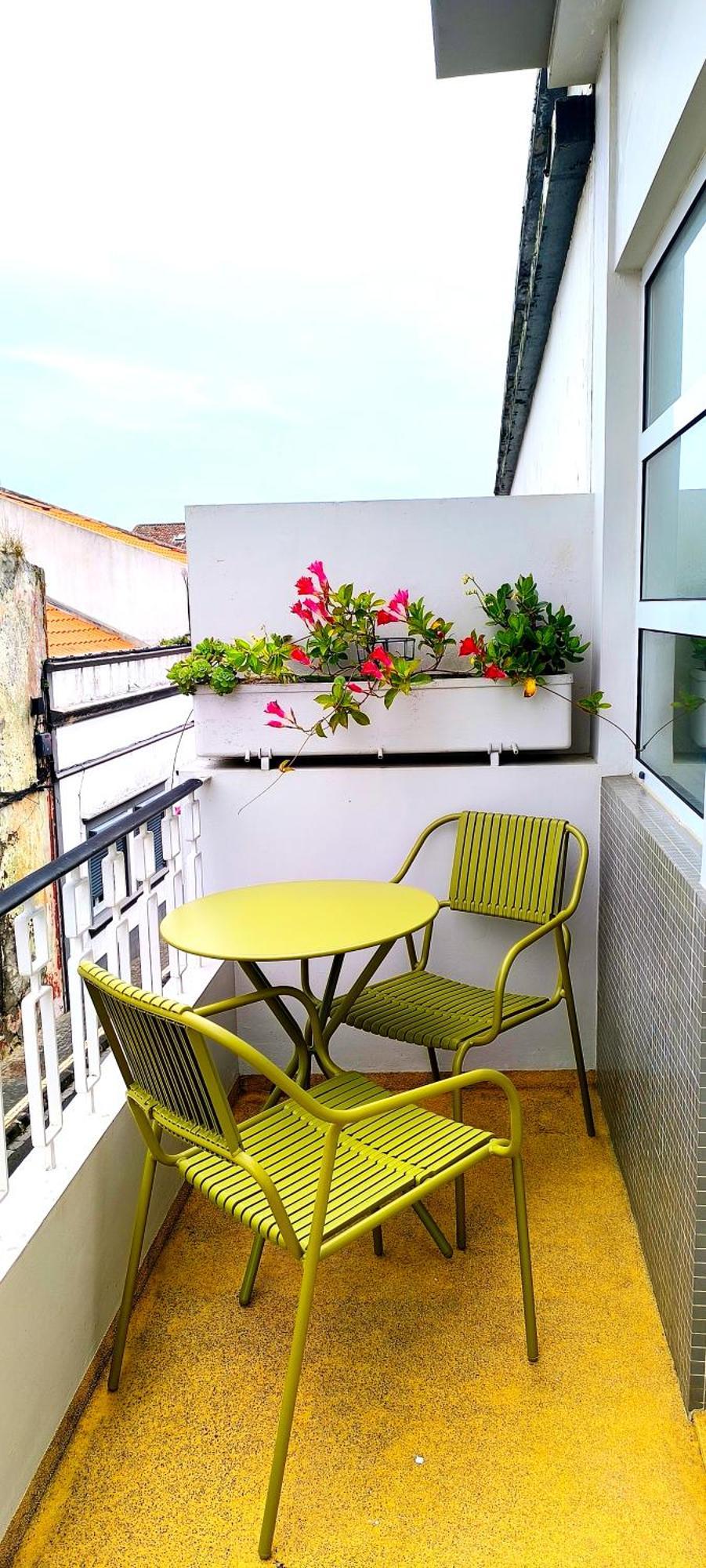 Upstairs Home Ponta Delgada  Luaran gambar